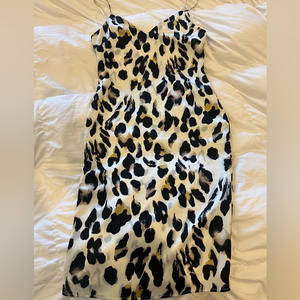 Holiday cocktail dress. Size Small